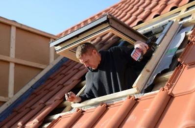 Pose de fenêtres de toit Velux à Douville